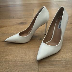 Steve Madden white heels